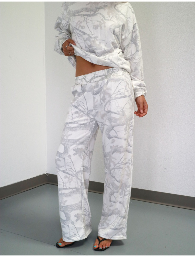 On Replay Pants
