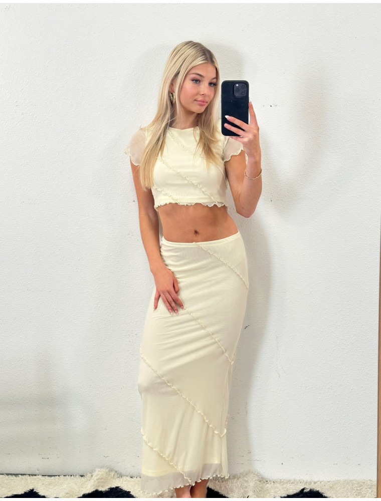 Alluring Look Ruffled Maxi Skirt