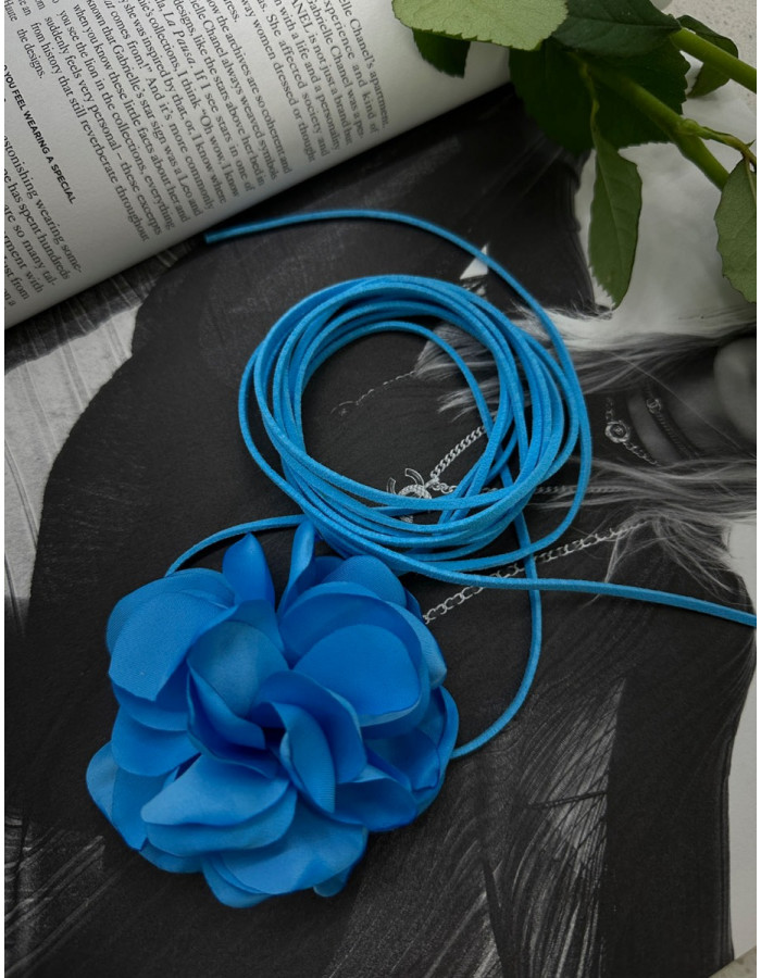 Mademoiselle Rose Choker Necklace | Isabelles's Cabinet